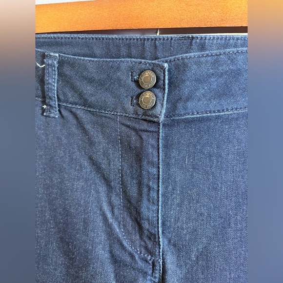 Talbots Signature Boot Cut Jeans Size 6 28‎ EUC Dark Wash 0416 - Picture 2 of 8